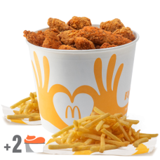 8 Aripi Crispy & 6 Strips Bucket